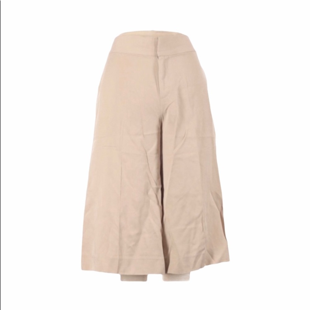 GAP KHAKIS MID RISE WAIST FLARE CAPRI SIZE 00